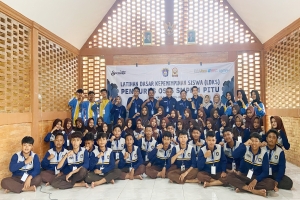 SMPN 1 Pitu Gelar Student Leadership Training Camp di Sumber Koso Sine